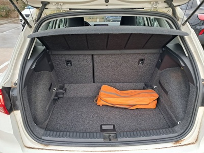 SEAT Arona 1.0 TSI Style 81 kW (110 CV) 12 SEAT Arona 1.0 TSI Style 81 kW (110 CV) 12