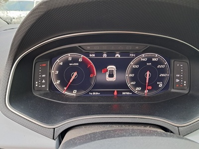 SEAT Arona 1.0 TSI Style 81 kW (110 CV) 15 SEAT Arona 1.0 TSI Style 81 kW (110 CV) 15