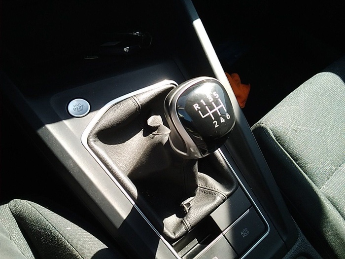 Volkswagen Golf Life 2.0 TDI 85 kW (115 CV) Vehículo usado en Madrid Volkswagen Golf Life 2.0 TDI 85 kW (115 CV) Vehículo usado en Madrid