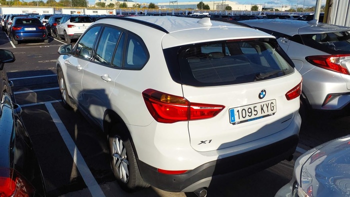 BMW X1 sDrive18d 110 kW (150 CV) Vehículo usado en Madrid BMW X1 sDrive18d 110 kW (150 CV) Vehículo usado en Madrid