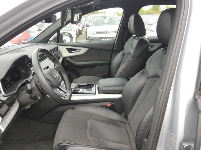 Audi Q7 TFSIe S line Competition 60 TFSIe quattro 340 kW (462 CV) tipronic Vehículo usado en Madrid Audi Q7 TFSIe S line Competition 60 TFSIe quattro 340 kW (462 CV) tipronic Vehículo usado en Madrid