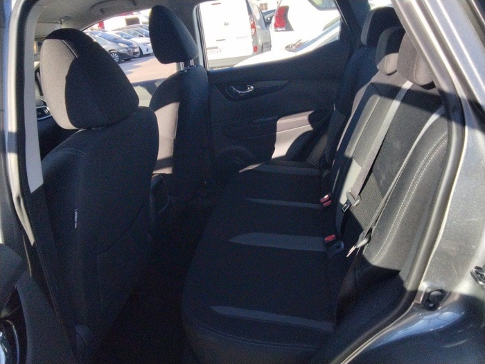 Nissan Qashqai DIG-T 140 N-Style 103 kW (140 CV) Vehículo usado en Madrid Nissan Qashqai DIG-T 140 N-Style 103 kW (140 CV) Vehículo usado en Madrid