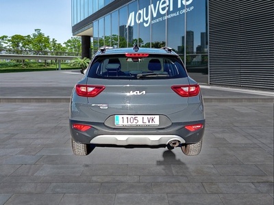 Kia Stonic 1.0 T-GDi MHEV Drive iMT 88 kW (120 CV) 12 Kia Stonic 1.0 T-GDi MHEV Drive iMT 88 kW (120 CV) 12