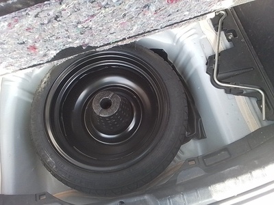 Toyota Yaris 1.5 100H Active 74 kW (100 CV) 9 Toyota Yaris 1.5 100H Active 74 kW (100 CV) 9