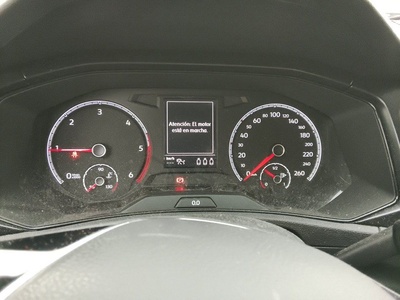 Volkswagen T-Roc Edition 2.0 TDI 85 kW (115 CV) 15 Volkswagen T-Roc Edition 2.0 TDI 85 kW (115 CV) 15