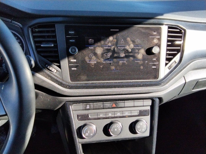 Volkswagen T-Roc Edition 1.6 TDI 85 kW (115 CV) Vehículo usado en Madrid Volkswagen T-Roc Edition 1.6 TDI 85 kW (115 CV) Vehículo usado en Madrid