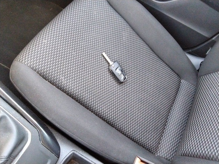 Volkswagen T-Roc Edition 1.6 TDI 85 kW (115 CV) Vehículo usado en Madrid Volkswagen T-Roc Edition 1.6 TDI 85 kW (115 CV) Vehículo usado en Madrid