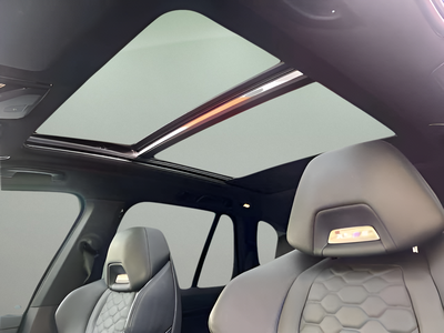 BMW M X5 M 441 kW (600 CV) 16 BMW M X5 M 441 kW (600 CV) 16