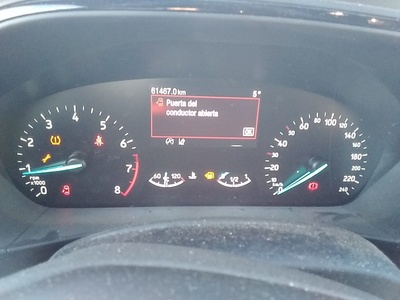 Ford Focus 1.0 Ecoboost MHEV ST-Line 92 kW (125 CV) 10 Ford Focus 1.0 Ecoboost MHEV ST-Line 92 kW (125 CV) 10