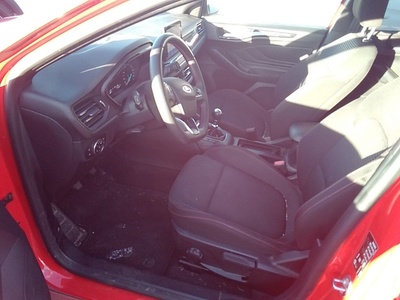 Ford Focus 1.0 Ecoboost MHEV ST-Line 92 kW (125 CV) 7 Ford Focus 1.0 Ecoboost MHEV ST-Line 92 kW (125 CV) 7