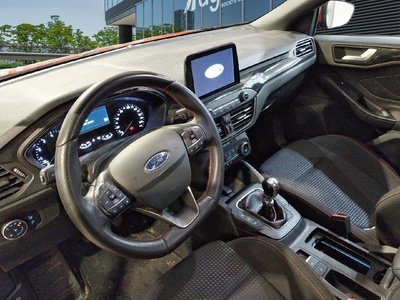 Ford Focus 1.0 Ecoboost MHEV ST-Line 92 kW (125 CV) 14 Ford Focus 1.0 Ecoboost MHEV ST-Line 92 kW (125 CV) 14