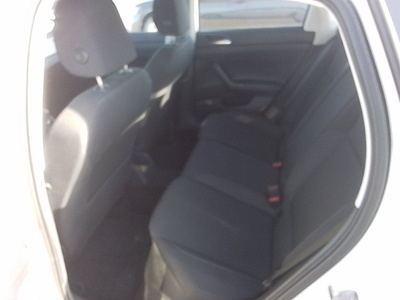 Volkswagen Polo Advance 1.0 TSI 70 kW (95 CV) 10 Volkswagen Polo Advance 1.0 TSI 70 kW (95 CV) 10