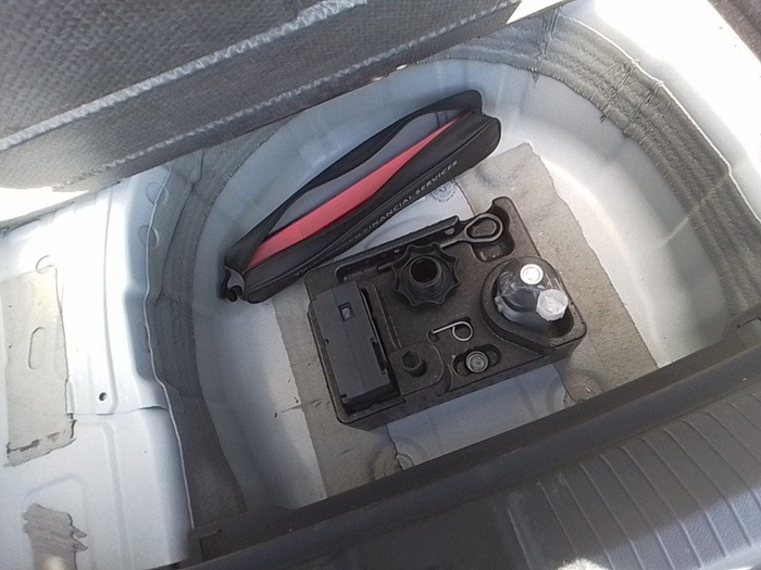 Volkswagen Polo Advance 1.0 TSI 70 kW (95 CV) Vehículo usado en Madrid Volkswagen Polo Advance 1.0 TSI 70 kW (95 CV) Vehículo usado en Madrid