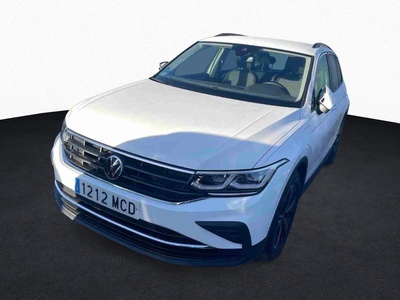 Volkswagen Tiguan Life 1.4 TSI eHybrid 180 kW (245 CV) DSG 1 Volkswagen Tiguan Life 1.4 TSI eHybrid 180 kW (245 CV) DSG 1