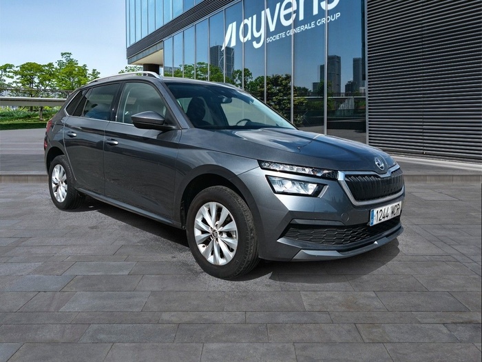 Skoda Kamiq 1.0 TSI Ambition 81 kW (110 CV) Vehículo usado en Madrid Skoda Kamiq 1.0 TSI Ambition 81 kW (110 CV) Vehículo usado en Madrid