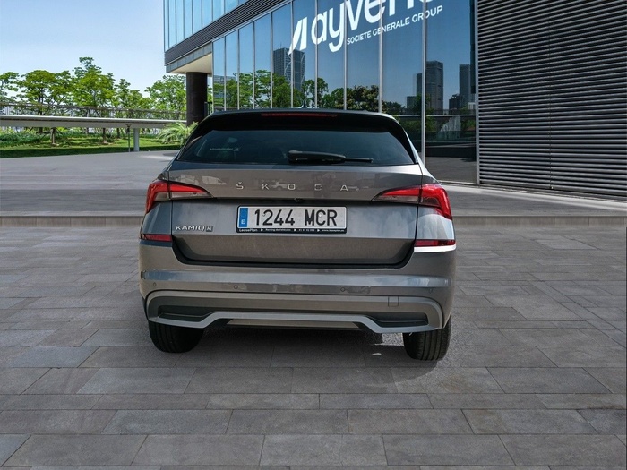 Skoda Kamiq 1.0 TSI Ambition 81 kW (110 CV) Vehículo usado en Madrid Skoda Kamiq 1.0 TSI Ambition 81 kW (110 CV) Vehículo usado en Madrid