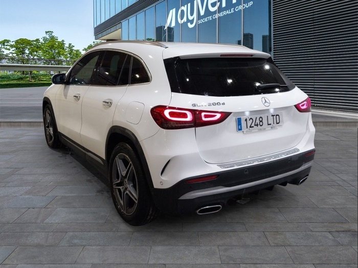 Mercedes-Benz GLA 200 d 110 kW (150 CV) Vehículo usado en Madrid Mercedes-Benz GLA 200 d 110 kW (150 CV) Vehículo usado en Madrid