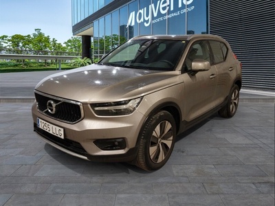 Volvo XC40 D3 Momentum Pro Auto 110 kW (150 CV) 1 Volvo XC40 D3 Momentum Pro Auto 110 kW (150 CV) 1