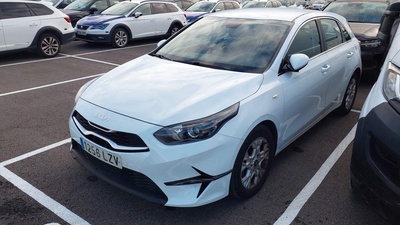 Kia Ceed 1.0 T-GDI Drive 74 kW (100 CV) 13 Kia Ceed 1.0 T-GDI Drive 74 kW (100 CV) 13