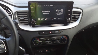 Kia Ceed 1.0 T-GDI Drive 74 kW (100 CV) 14 Kia Ceed 1.0 T-GDI Drive 74 kW (100 CV) 14