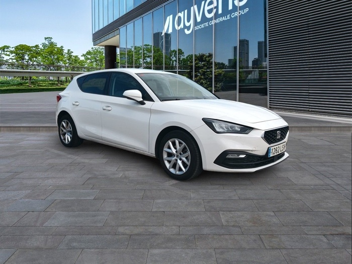 SEAT León 2.0 TDI S&S Style Go 85 kW (115 CV) Vehículo usado en Madrid SEAT León 2.0 TDI S&S Style Go 85 kW (115 CV) Vehículo usado en Madrid