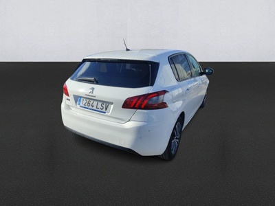 Peugeot 308 BlueHDi 130 S&S Style 96 kW (130 CV) 4 Peugeot 308 BlueHDi 130 S&S Style 96 kW (130 CV) 4