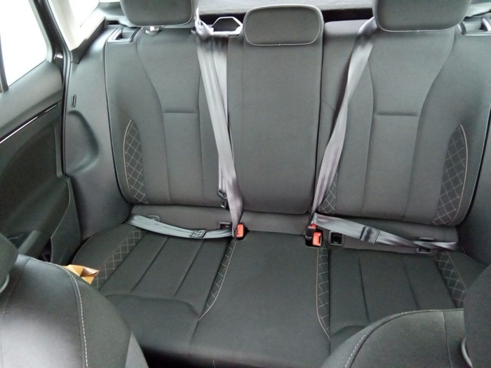 Skoda Kamiq 1.0 TSI Ambition 81 kW (110 CV) Vehículo usado en Madrid Skoda Kamiq 1.0 TSI Ambition 81 kW (110 CV) Vehículo usado en Madrid