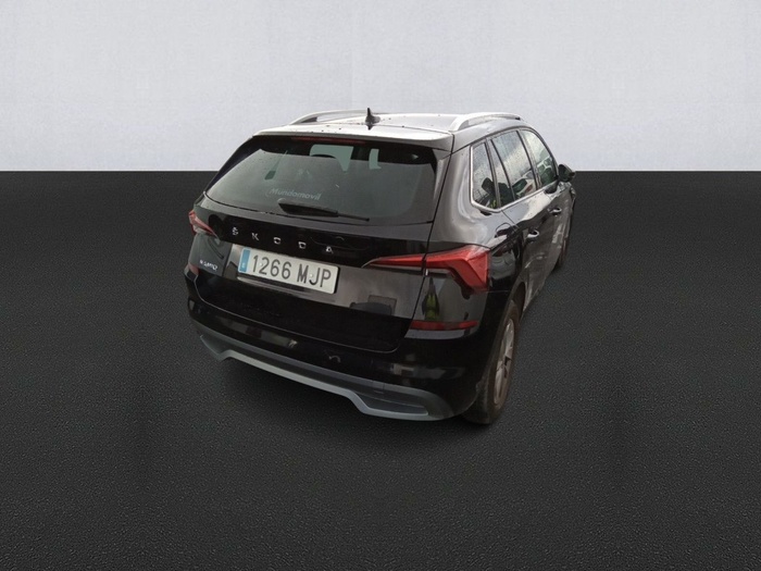 Skoda Kamiq 1.0 TSI Ambition 81 kW (110 CV) Vehículo usado en Madrid Skoda Kamiq 1.0 TSI Ambition 81 kW (110 CV) Vehículo usado en Madrid