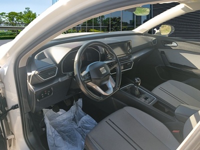 SEAT León 2.0 TDI S&S Style Go 85 kW (115 CV) 7 SEAT León 2.0 TDI S&S Style Go 85 kW (115 CV) 7