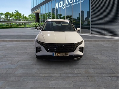 Hyundai Tucson 1.6 TGDI HEV Maxx Auto 169 kW (230 CV) 2 Hyundai Tucson 1.6 TGDI HEV Maxx Auto 169 kW (230 CV) 2