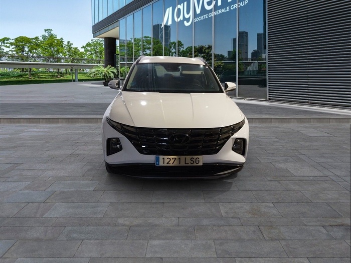 Hyundai Tucson 1.6 TGDI HEV Maxx Auto 169 kW (230 CV) Vehículo usado en Madrid Hyundai Tucson 1.6 TGDI HEV Maxx Auto 169 kW (230 CV) Vehículo usado en Madrid