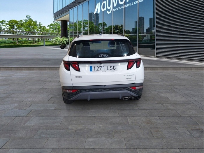 Hyundai Tucson 1.6 TGDI HEV Maxx Auto 169 kW (230 CV) Vehículo usado en Madrid Hyundai Tucson 1.6 TGDI HEV Maxx Auto 169 kW (230 CV) Vehículo usado en Madrid