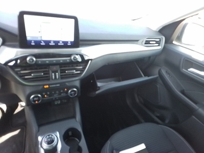 Ford Kuga 2.5 Duratec FHEV Titanium Auto 140 kW (190 CV) 14 Ford Kuga 2.5 Duratec FHEV Titanium Auto 140 kW (190 CV) 14