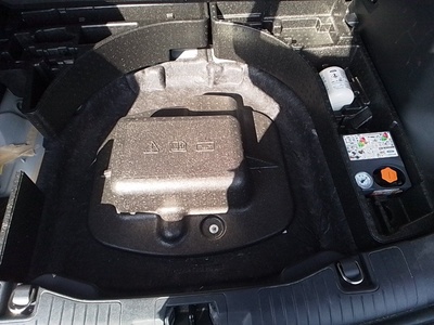 Ford Kuga 2.5 Duratec FHEV Titanium Auto 140 kW (190 CV) 9 Ford Kuga 2.5 Duratec FHEV Titanium Auto 140 kW (190 CV) 9