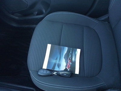 Ford Kuga 2.5 Duratec FHEV Titanium Auto 140 kW (190 CV) 12 Ford Kuga 2.5 Duratec FHEV Titanium Auto 140 kW (190 CV) 12