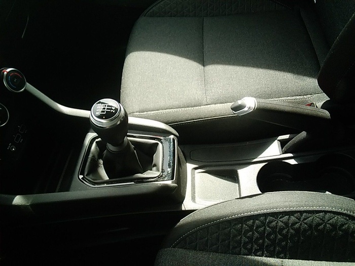 Renault Clio Intens TCe 66 kW (90 CV) Vehículo usado en Madrid Renault Clio Intens TCe 66 kW (90 CV) Vehículo usado en Madrid