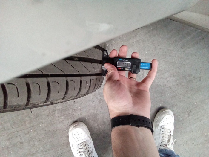 Volkswagen Polo Advance 1.6 TDI 70 kW (95 CV) Vehículo usado en Madrid Volkswagen Polo Advance 1.6 TDI 70 kW (95 CV) Vehículo usado en Madrid