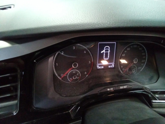 Volkswagen Polo Advance 1.6 TDI 70 kW (95 CV) Vehículo usado en Madrid Volkswagen Polo Advance 1.6 TDI 70 kW (95 CV) Vehículo usado en Madrid