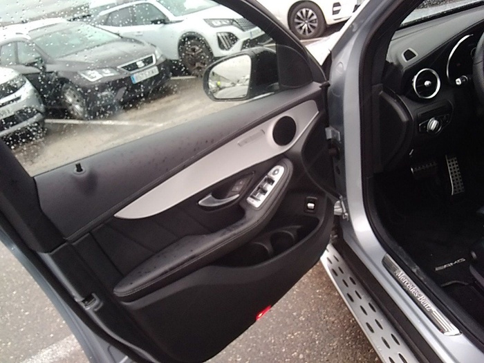 Mercedes-Benz GLC Coupé 220 d 4Matic 143 kW (194 CV) Vehículo usado en Madrid Mercedes-Benz GLC Coupé 220 d 4Matic 143 kW (194 CV) Vehículo usado en Madrid