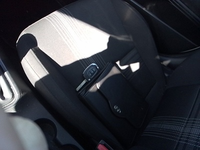 Hyundai i20 1.0 TGDI 48V Essence 74 kW (100 CV) 12 Hyundai i20 1.0 TGDI 48V Essence 74 kW (100 CV) 12