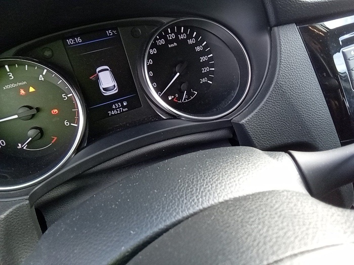 Nissan Qashqai dCi 85 Acenta 85 kW (115 CV) Vehículo usado en Madrid Nissan Qashqai dCi 85 Acenta 85 kW (115 CV) Vehículo usado en Madrid