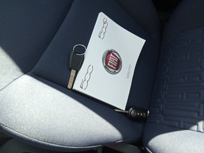 Fiat 500 1.0 Hybrid Cult 51 kW (70 CV) 12 Fiat 500 1.0 Hybrid Cult 51 kW (70 CV) 12