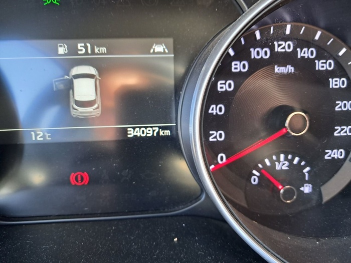 Kia XCeed 1.0 T-GDi Drive 88 kW (120 CV) Vehículo usado en Madrid Kia XCeed 1.0 T-GDi Drive 88 kW (120 CV) Vehículo usado en Madrid