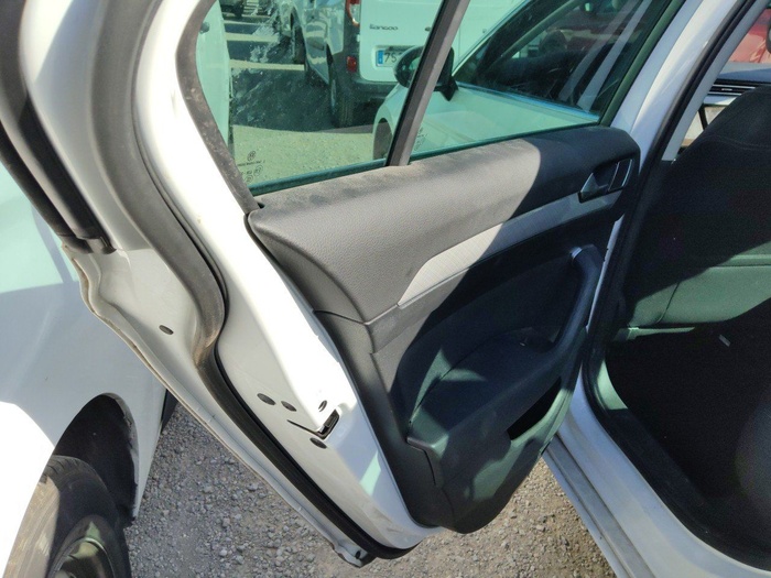 Volkswagen Passat Executive 2.0 TDI 110 kW (150 CV) DSG Vehículo usado en Madrid Volkswagen Passat Executive 2.0 TDI 110 kW (150 CV) DSG Vehículo usado en Madrid