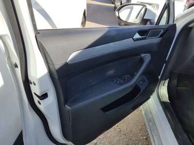 Volkswagen Passat Executive 2.0 TDI 110 kW (150 CV) DSG 11 Volkswagen Passat Executive 2.0 TDI 110 kW (150 CV) DSG 11