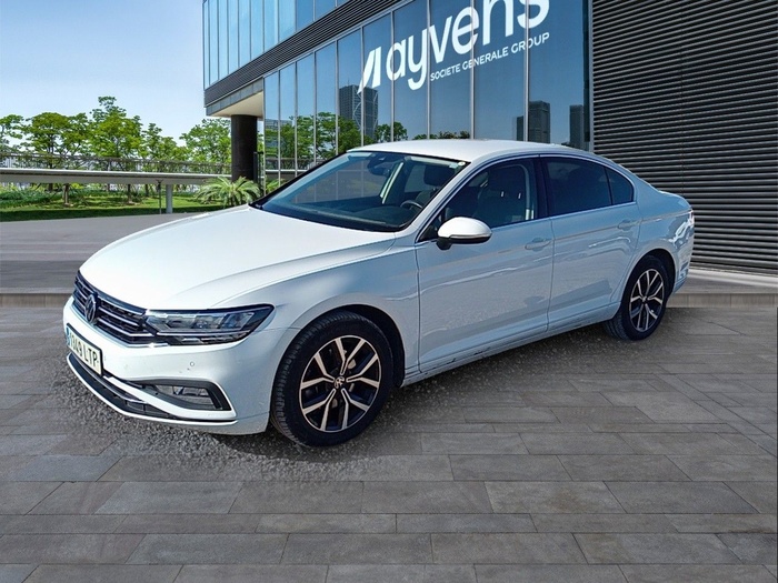 Volkswagen Passat Executive 2.0 TDI 110 kW (150 CV) DSG Vehículo usado en Madrid Volkswagen Passat Executive 2.0 TDI 110 kW (150 CV) DSG Vehículo usado en Madrid