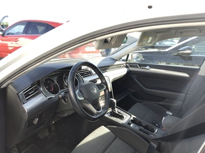 Volkswagen Passat Executive 2.0 TDI 110 kW (150 CV) DSG 12 Volkswagen Passat Executive 2.0 TDI 110 kW (150 CV) DSG 12