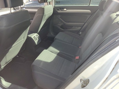 Volkswagen Passat Executive 2.0 TDI 110 kW (150 CV) DSG 9 Volkswagen Passat Executive 2.0 TDI 110 kW (150 CV) DSG 9