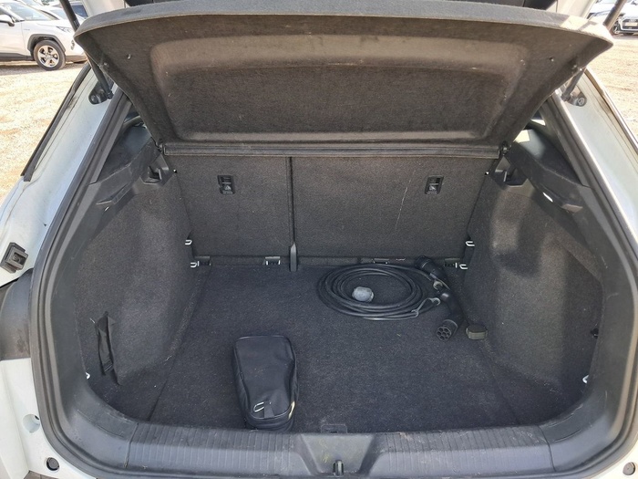 Volkswagen ID.4 Pure Automático 109 kW (148 CV) Vehículo usado en Madrid Volkswagen ID.4 Pure Automático 109 kW (148 CV) Vehículo usado en Madrid