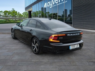 Volvo S90 B4 G R-Design Auto 145 kW (197 CV) 6 Volvo S90 B4 G R-Design Auto 145 kW (197 CV) 6
